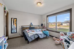 1045 Bellaire Blvd NW, Isanti, MN 55040 - Photo 32