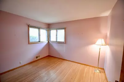 449 Birmingham Street, Saint Paul, MN 55106 - Photo 10