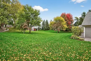 1731 Donegal Dr, Woodbury, MN 55125 - Photo 28