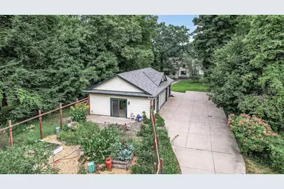 2431 S Shore Boulevard, White Bear Lake, MN 55110 - Photo 60