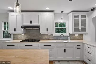 2431 S Shore Boulevard, White Bear Lake, MN 55110 - Photo 12