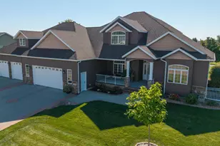 1007 6th Ave NE, Dilworth, MN 56529 - Photo 2