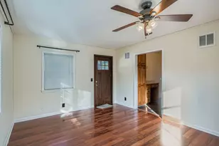 684 37th Ave NE, Minneapolis, MN 55421 - Photo 10