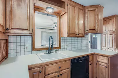 684 37th Avenue NE, Minneapolis, MN 55421 - Photo 14