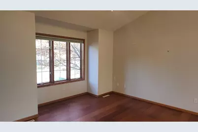 920 Plymouth Lane NW, Rochester, MN 55901 - Photo 10