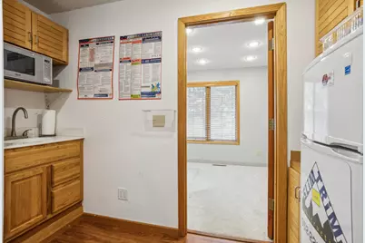 2605 Cliff Road E, Burnsville, MN 55337 - Photo 14