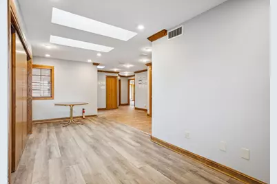 2605 Cliff Road E, Burnsville, MN 55337 - Photo 4