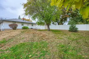 1468 Charlton St, West Saint Paul, MN 55118 - Photo 10
