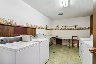 4100 Parklawn Avenue #201, Edina, MN 55435 - Photo 30