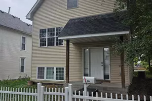 925 Marion St, Saint Paul, MN 55117 - Photo 2