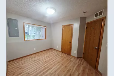 925 Marion Street, Saint Paul, MN 55117 - Photo 32