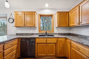 1415 Central Ave SW, Cambridge, MN 55008 - Photo 14