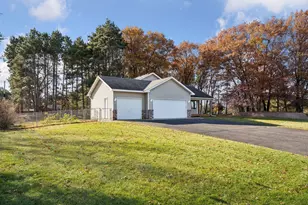 1415 Central Ave SW, Cambridge, MN 55008 - Photo 2