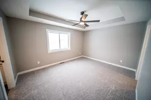 809 5th Ave NW, Dodge Center, MN 55927 - Photo 14