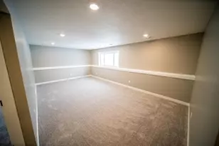 809 5th Ave NW, Dodge Center, MN 55927 - Photo 30