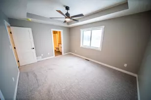 809 5th Ave NW, Dodge Center, MN 55927 - Photo 16