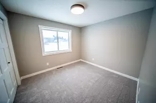 809 5th Ave NW, Dodge Center, MN 55927 - Photo 20