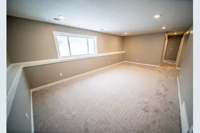 809 5th Avenue NW, Dodge Center, MN 55927 - Photo 34