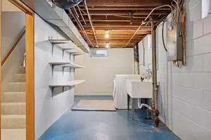 4213 Woodstock Ave, Golden Valley, MN 55422 - Photo 36