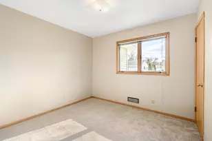 313 Glenn Rd, Albert Lea, MN 56007 - Photo 16