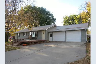 726 5th Avenue, Brewster, MN 56119 - Photo 1