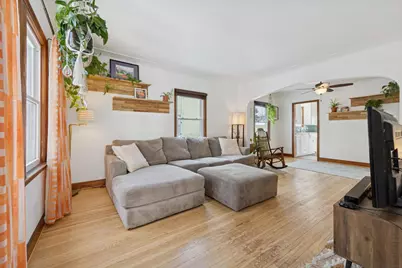 3925 Perry Avenue N, Robbinsdale, MN 55422 - Photo 4