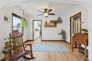 3925 Perry Ave N, Robbinsdale, MN 55422 - Photo 6