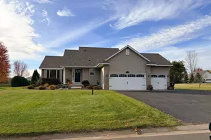 17330 Bataan St NE, Ham Lake, MN 55304 - Photo 44