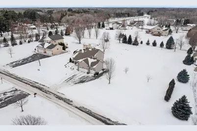 17330 Bataan Street NE, Ham Lake, MN 55304 - Photo 38