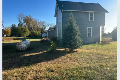 326 NW 1st Street, Granada, MN 56039 - Photo 6