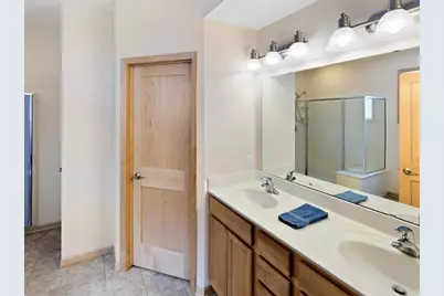 7425 Peony Lane N, Maple Grove, MN 55311 - Photo 40