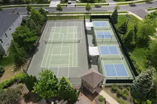 7425 Peony Ln N, Maple Grove, MN 55311 - Photo 64