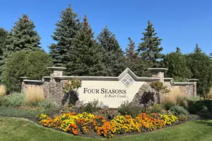 7425 Peony Ln N, Maple Grove, MN 55311 - Photo 76