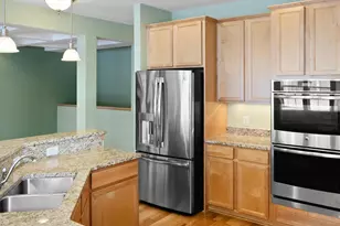 7425 Peony Ln N, Maple Grove, MN 55311 - Photo 26