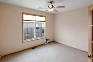 7425 Peony Ln N, Maple Grove, MN 55311 - Photo 18