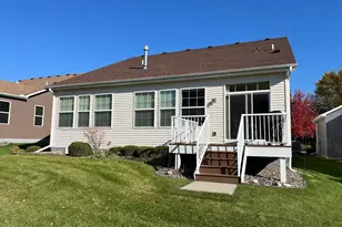 7425 Peony Ln N, Maple Grove, MN 55311 - Photo 8