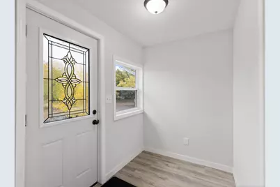 687 Lexington Parkway N, Saint Paul, MN 55104 - Photo 4