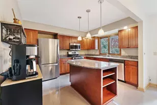 6233 Birchwood Rd, Woodbury, MN 55125 - Photo 8