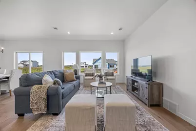 3296 Timber Creek Circle S, Fargo, ND 58104 - Photo 4