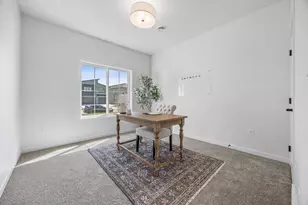 3296 Timber Crk Cir S, Fargo, ND 58104 - Photo 22