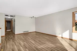 15625 46th Ave N, Plymouth, MN 55446 - Photo 8