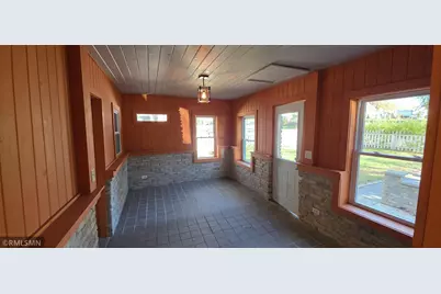 680 Central Avenue S, Milaca, MN 56353 - Photo 6