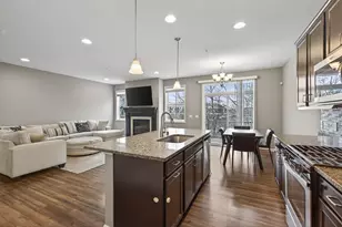 6947 Archer Trl, Inver Grove Heights, MN 55077 - Photo 18