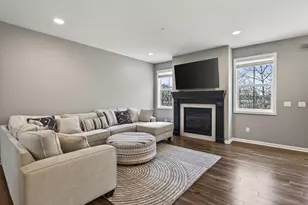 6947 Archer Trl, Inver Grove Heights, MN 55077 - Photo 8