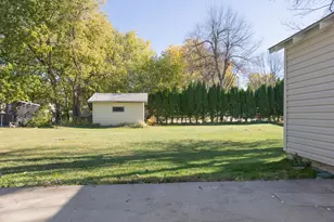 720 Winifred St, Worthington, MN 56187 - Photo 46