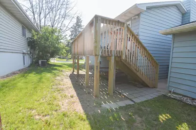 1407 41st Street NW, Rochester, MN 55901 - Photo 2