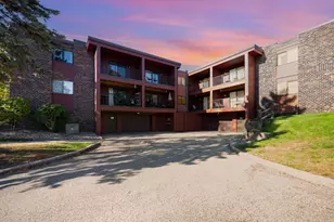 8013 Xerxes Ave S, Bloomington, MN 55431 - Photo 1