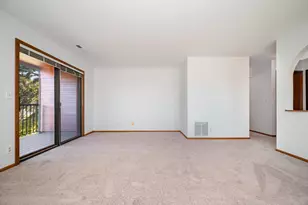 8013 Xerxes Ave S, Bloomington, MN 55431 - Photo 6