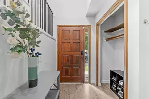 14258 Towers Ln, Eden Prairie, MN 55347 - Photo 4