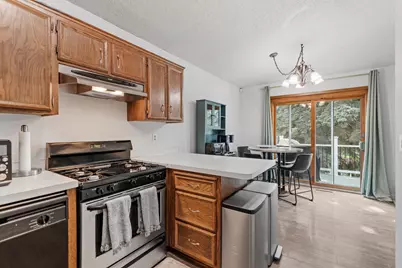 14258 Towers Lane, Eden Prairie, MN 55347 - Photo 6